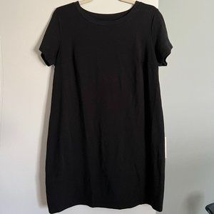 Black Slightly Fitted Tee Shirt Dress - X